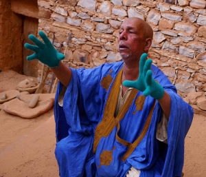 Curator Tells a Story at the Ancient Library in Chinguetti - Mauritania